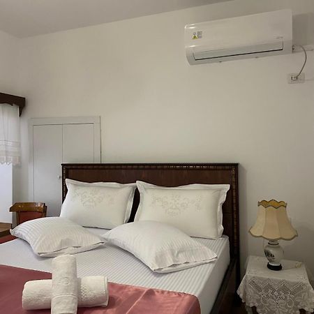 Yuri Guest House Gjirokastra Zewnętrze zdjęcie